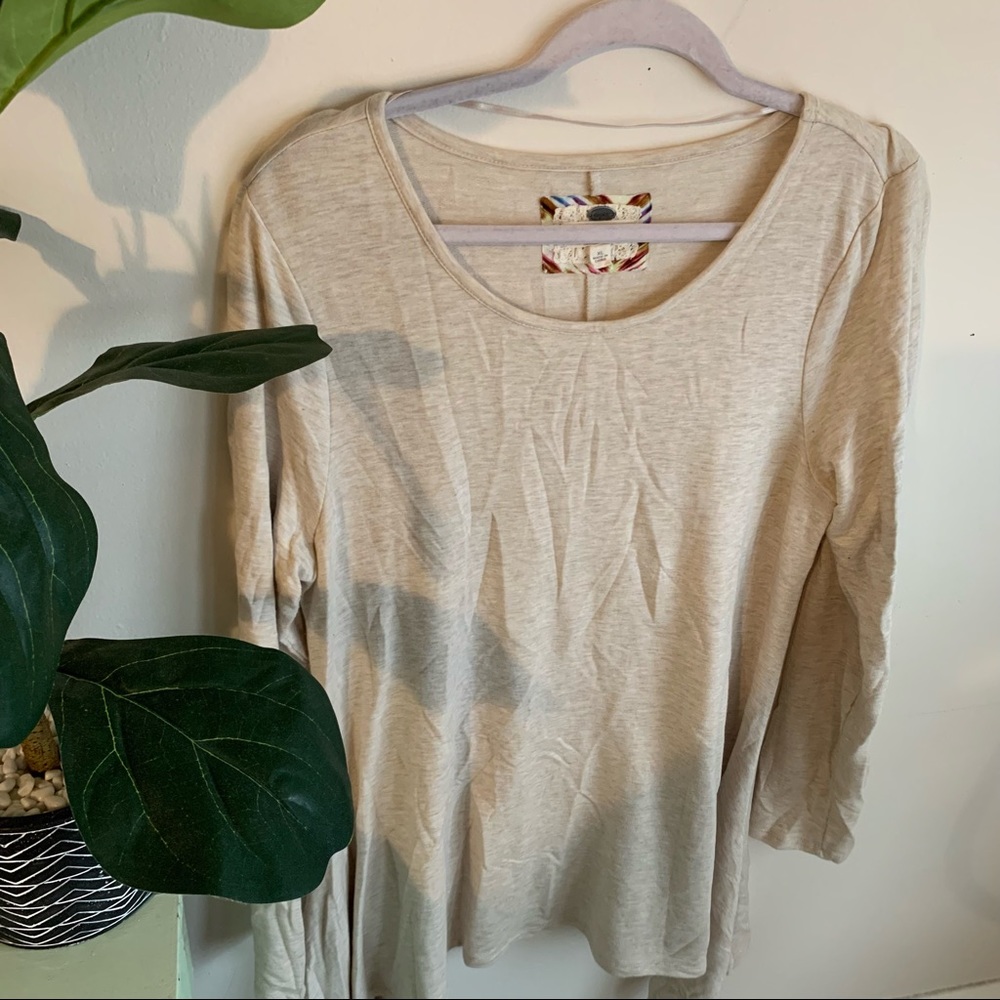| Cupid | U Hem Cream Top